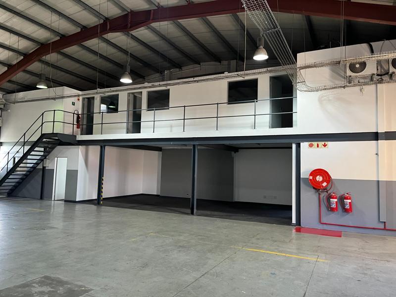 To Let Commercial Property for Rent in Paarden Eiland Western Cape
